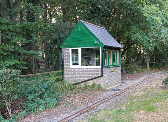 GW Signal Box